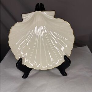 Lenox Cream Shell Dish with Gold Accents